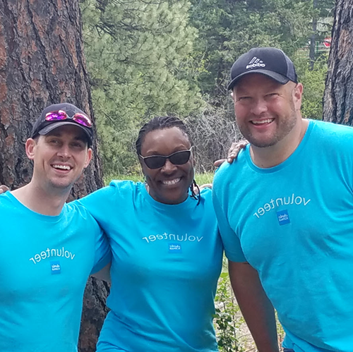 Lauren volunteer event Schwab